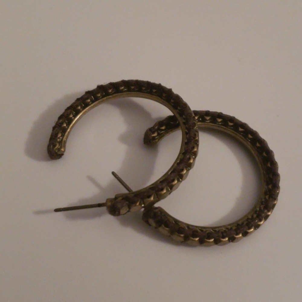 Beaded small hoop earrings